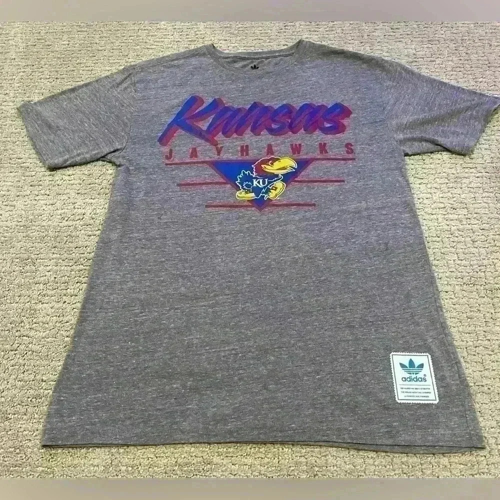 Kansas Jayhawks Adidas T-shirt Men’s size Small‎ Grey